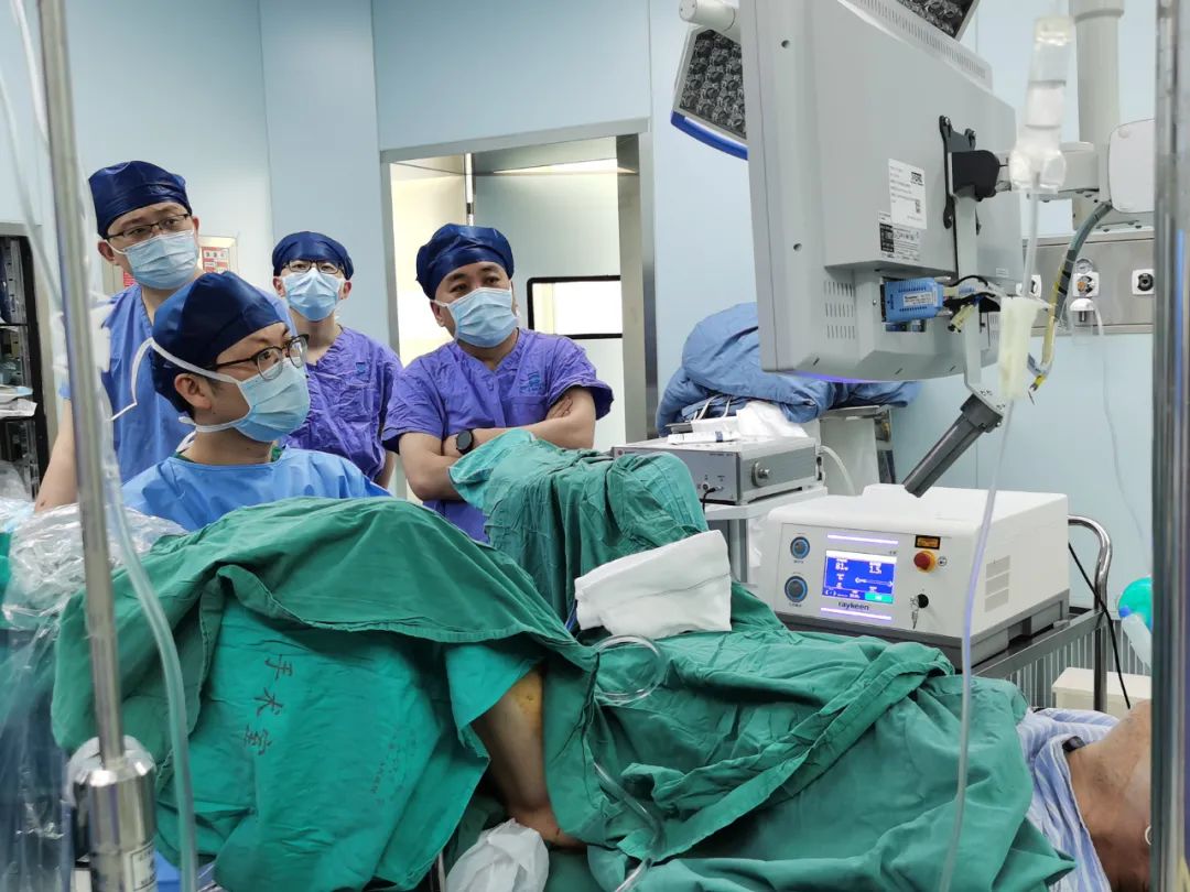 上海交通大学附属第一人民医院铥激光精英培训班第5期-手术篇,瑞柯恩