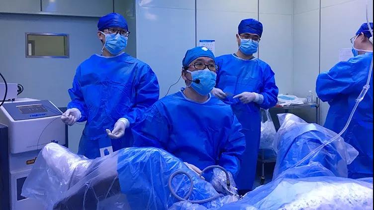 铥光纤激光膀胱肿瘤整块切除术(瑞柯恩）,潘铁军教授 广州军区武汉总医院