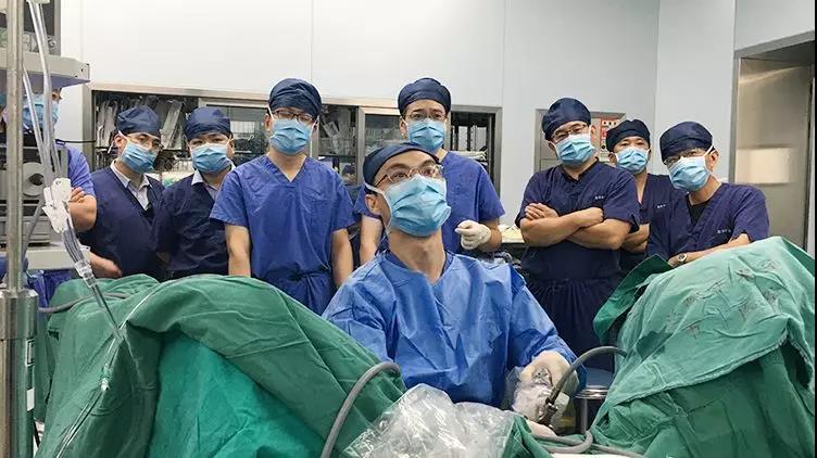 锋瑞铥光纤激光前列腺剜除术 徐维锋教授 北京协和医院,瑞柯恩
