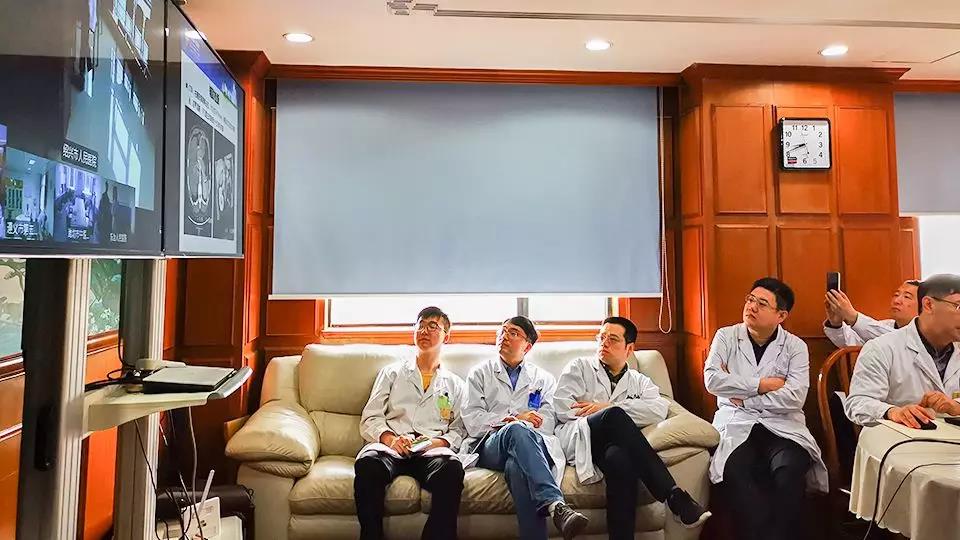 上海市第一人民医院携手浙江省人民医院、潍坊市中医院、绍兴市人民医院、遵义市第五人民医院、东台市人民医院、潍坊市益都中心医院开展线上远程大查房和MDT讨论
