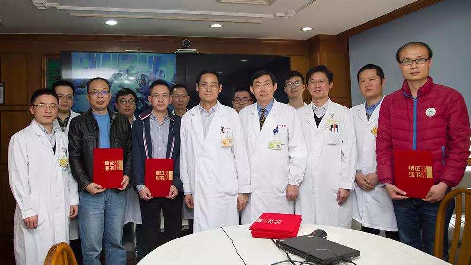 上海市第一人民医院泌尿外科临床医学中心2019年第一期科主任高级培训班-颁发证书合照