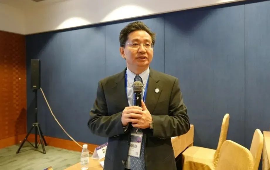CUA激光学组-关于学组建设的发展报告,CUA激光学组副组长 同济大学附属东方医院 杨国胜教授,瑞柯恩